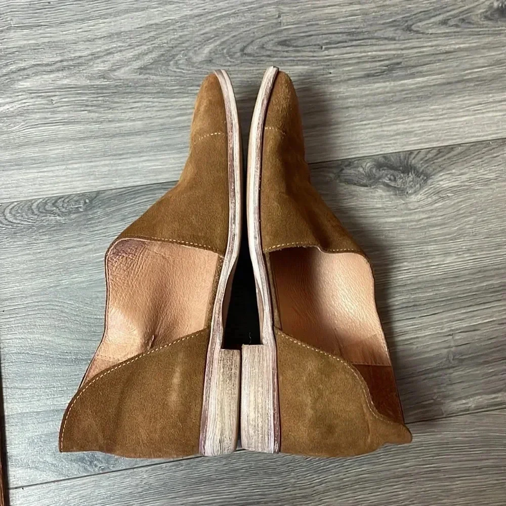 Free People Brown Suede Flats size 39